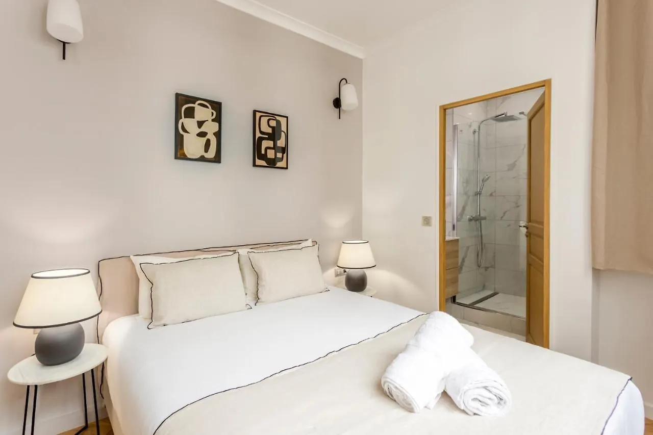 Reva Suites Paris Frankrig