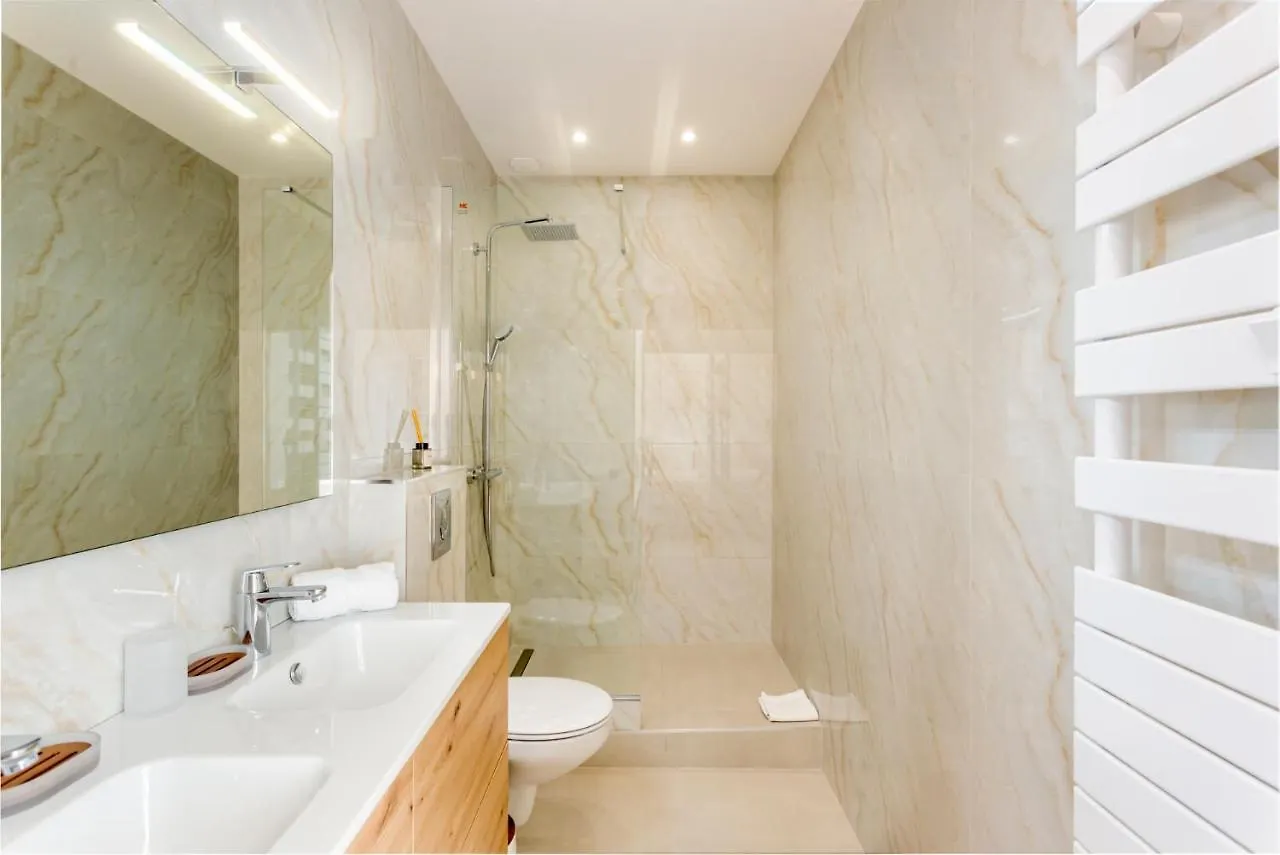 Reva Suites Paris